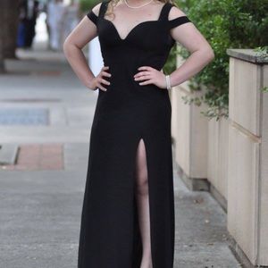 Stunning Black prom dress